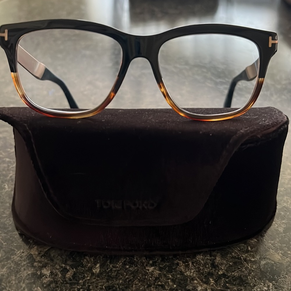 NWOT TOM FORD (UNISEX) EYEGLASSES💗💗💗 - Picture 5 of 6
